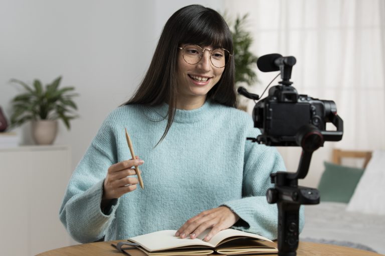 medium-shot-woman-recording-herself